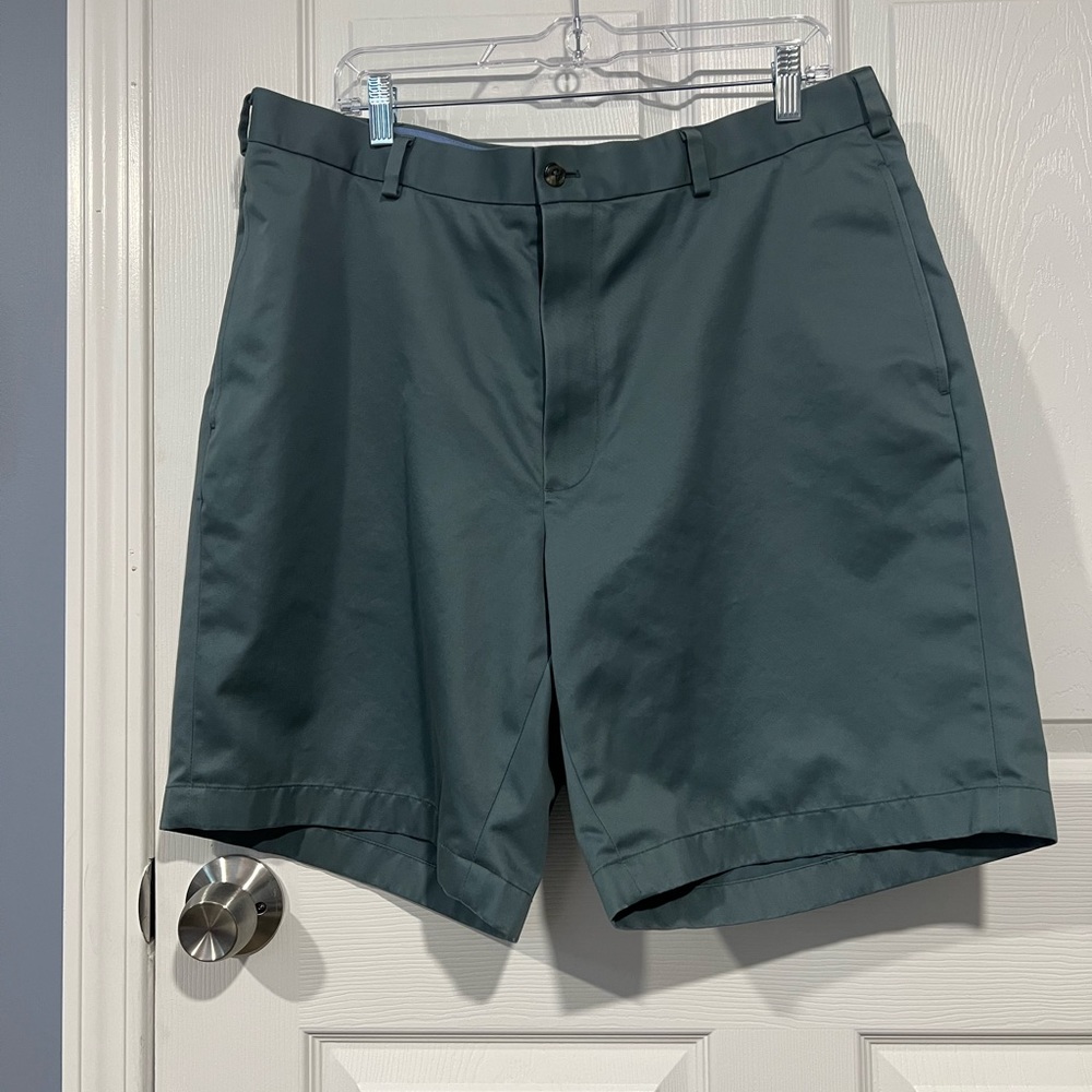 Brooks Brothers, Men’s shorts.  Size 38.
